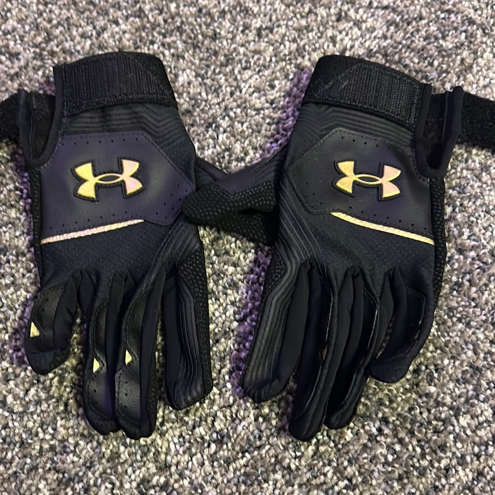 Youth under armour batting gloves